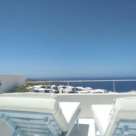 Sol-mate Aparthotel Oia (Santorini)