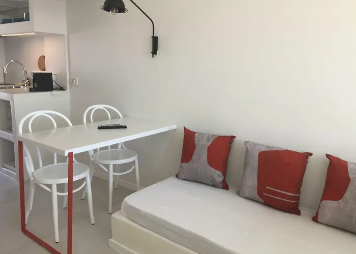 Sol-mate Aparthotel Oia (Santorini)